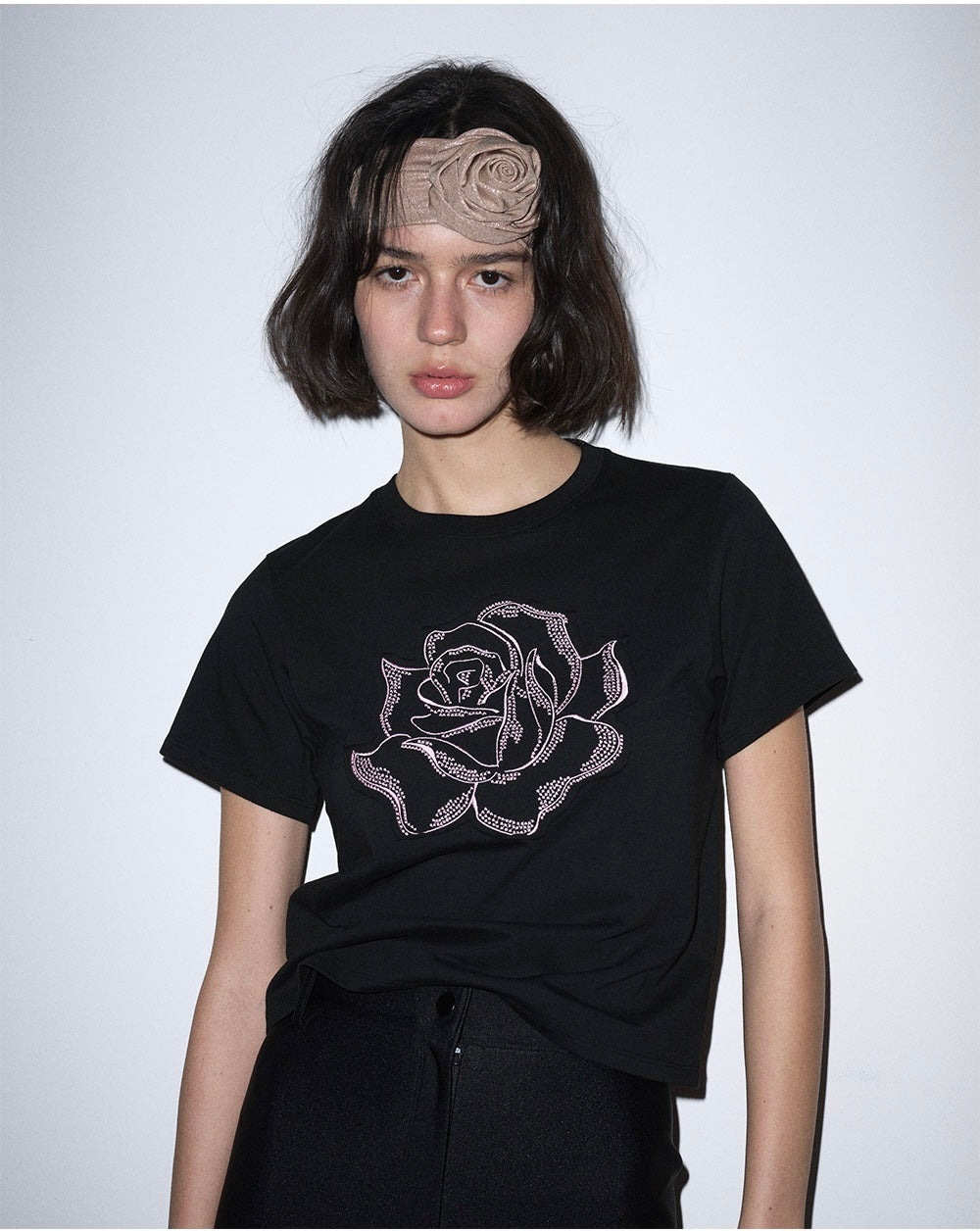 Mardi Mercredi Embroidered Floral Cropped Tee - Chic Spring Colors